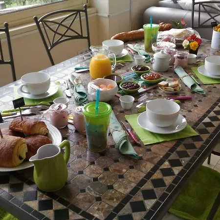 D'hotes Le Clos De 3*