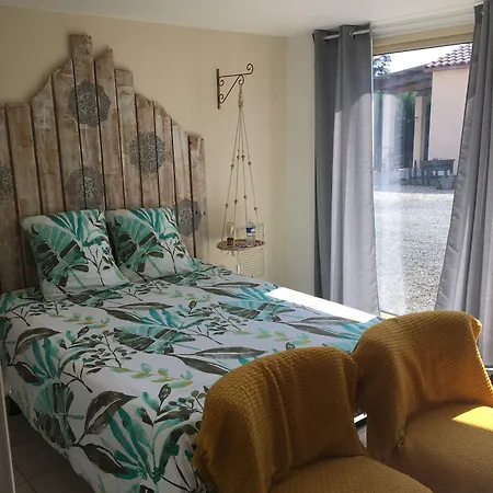 D'hotes Le Clos De Frühstückspension Rapevache